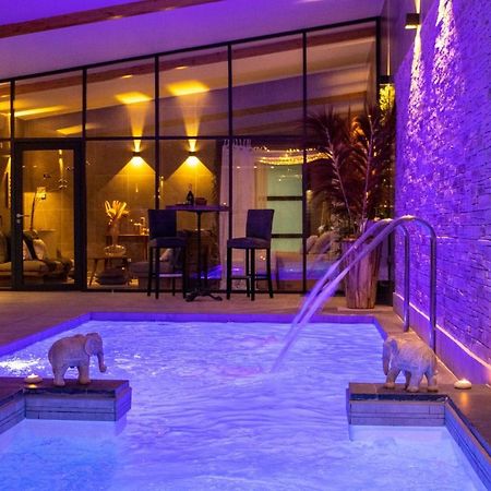 Le Bois Boheme- Suite & Spa Privatif นีมส์ ภายนอก รูปภาพ